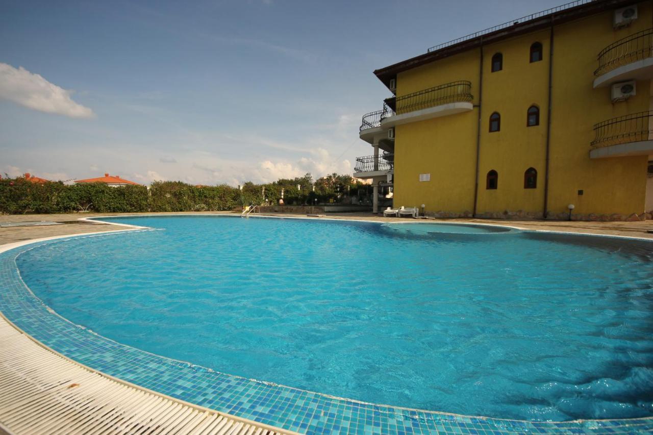 Menada Green Hills Apartments Sozopol Buitenkant foto