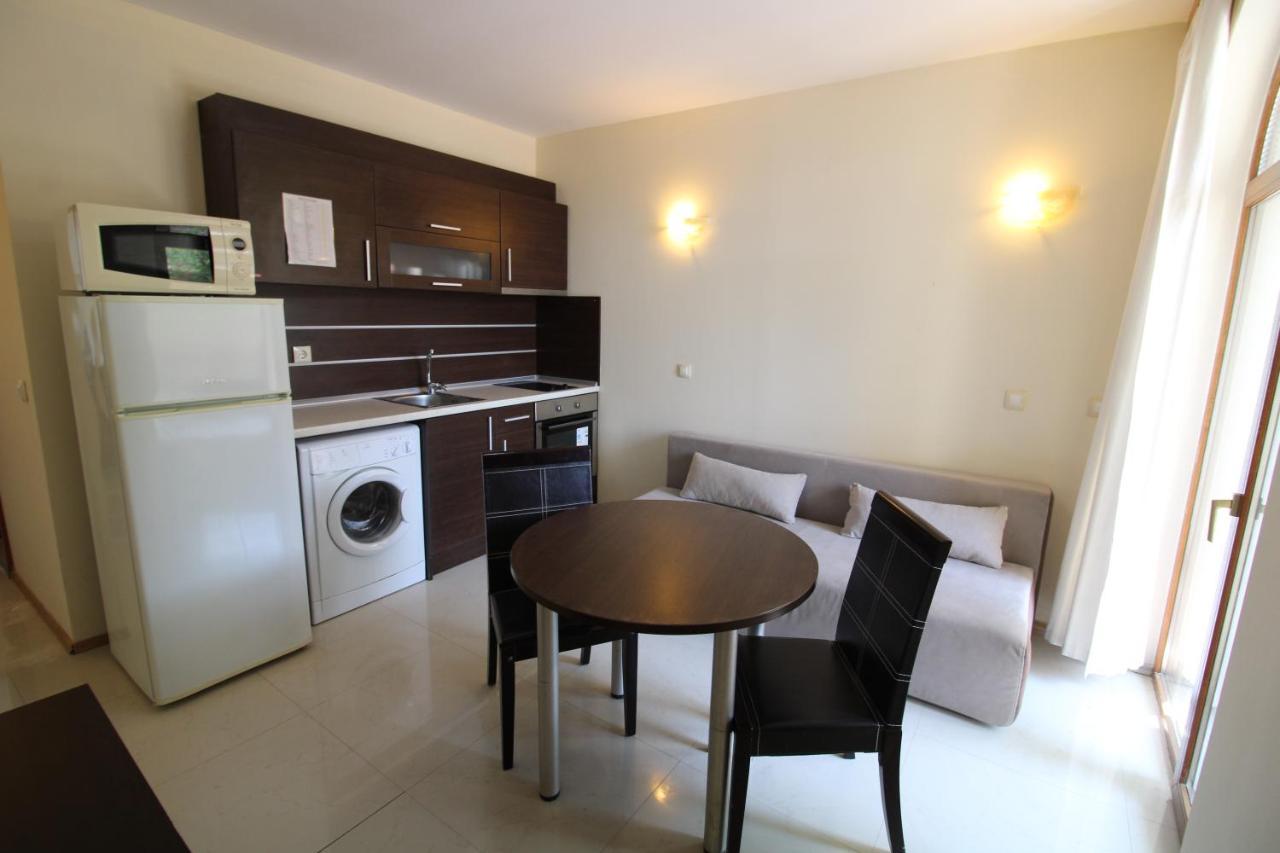 Menada Green Hills Apartments Sozopol Buitenkant foto