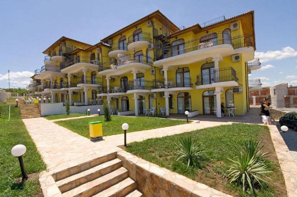 Menada Green Hills Apartments Sozopol Buitenkant foto
