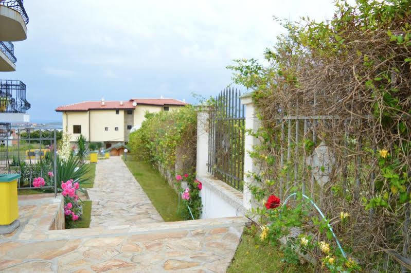 Menada Green Hills Apartments Sozopol Buitenkant foto
